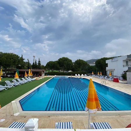 Palm Club Apart Otel คูซาดาซี ภายนอก รูปภาพ
