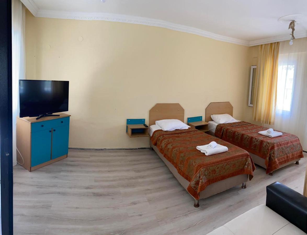 Palm Club Apart Otel คูซาดาซี ภายนอก รูปภาพ
