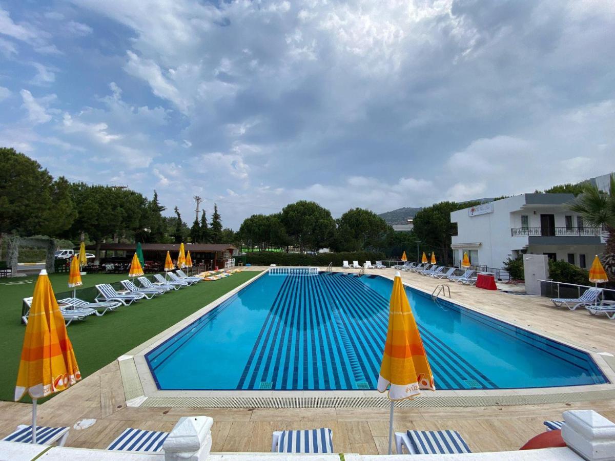 Palm Club Apart Otel คูซาดาซี ภายนอก รูปภาพ